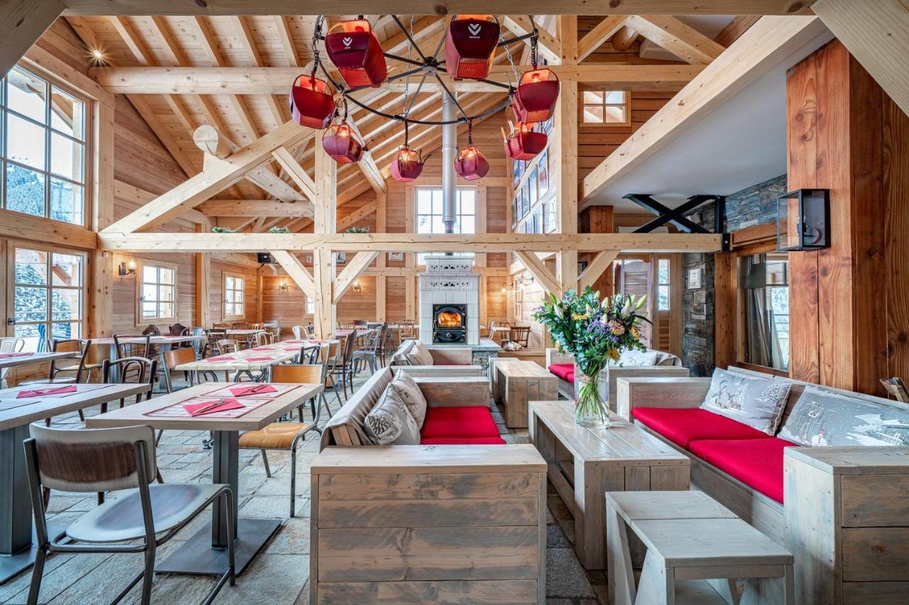 Hôtel l'Hélios Méribel Esterno foto
